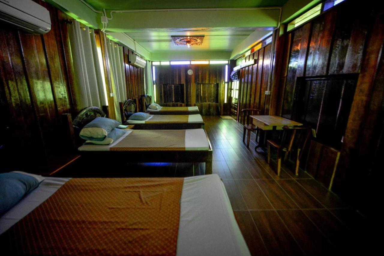 Mrk Resort & Massage Lopburi Ngoại thất bức ảnh