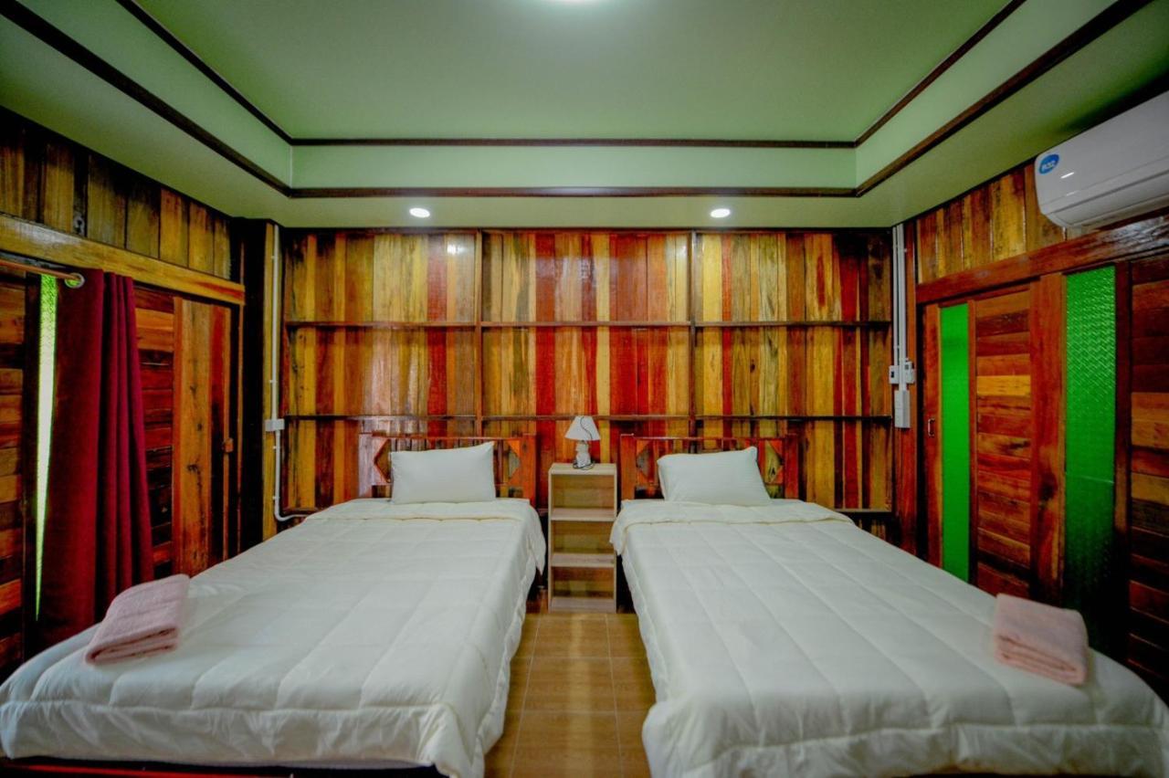 Mrk Resort & Massage Lopburi Ngoại thất bức ảnh