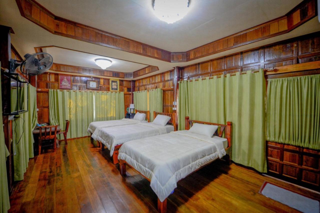 Mrk Resort & Massage Lopburi Ngoại thất bức ảnh