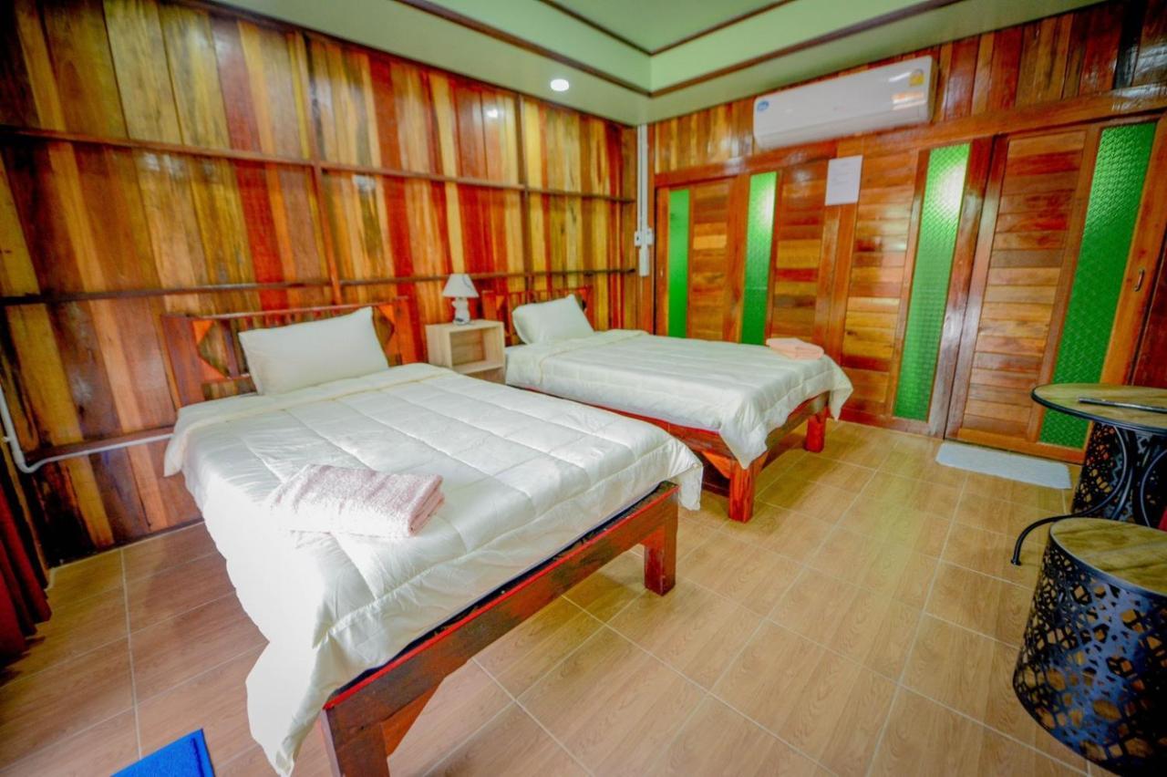 Mrk Resort & Massage Lopburi Ngoại thất bức ảnh